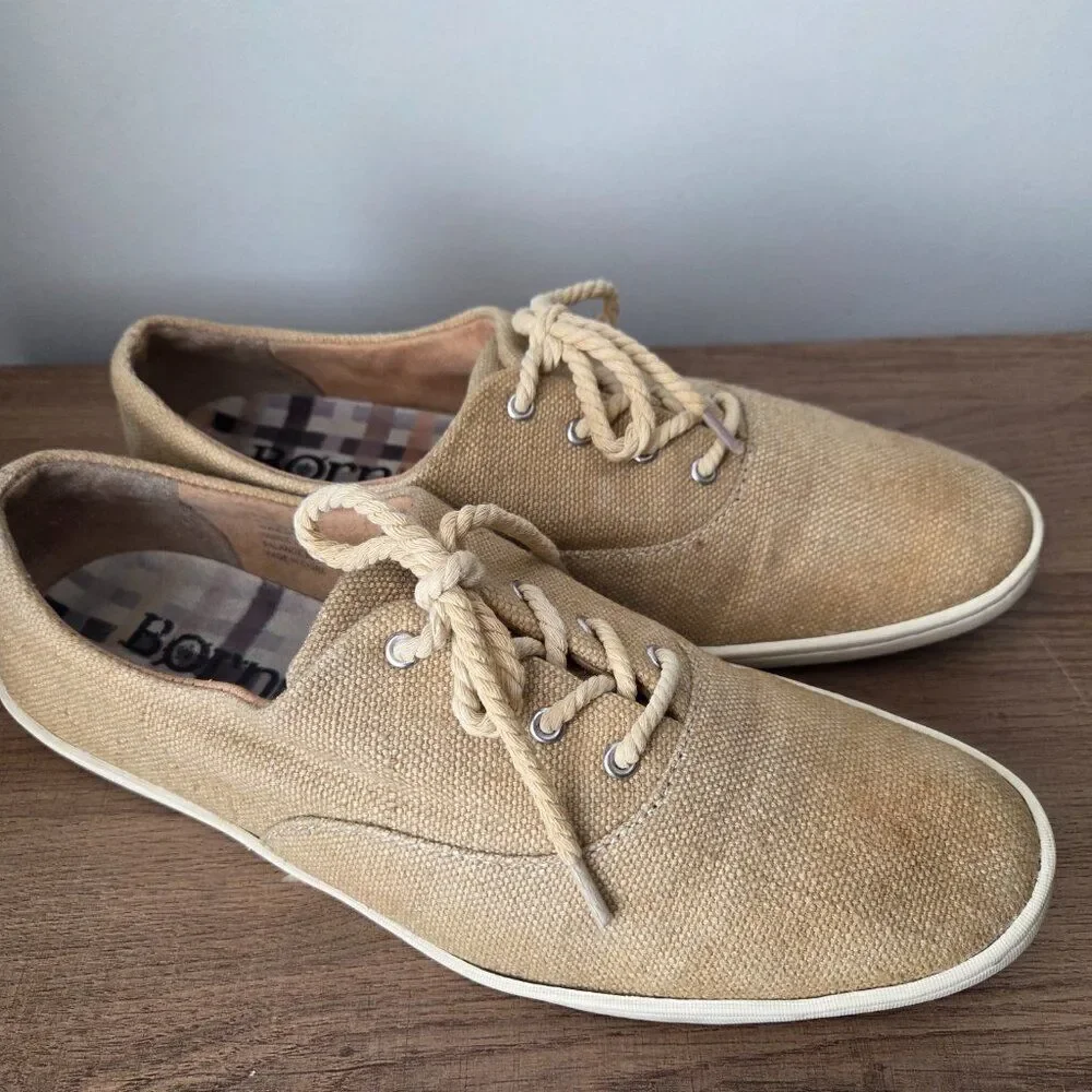EUC BORN SHOES TAN CANVAS UPPER LACED WOMENS 9.5